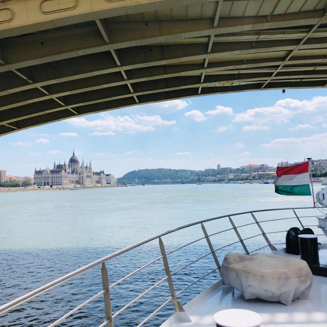 Wpłynięcie do Budapesztu